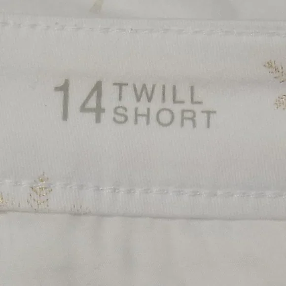 a.n.a (A New Approach) Twill Shorts Palm Tree Print Size 14 - Picture 7 of 7